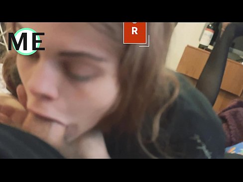 ❤️ Kurkkumulkku, revityt sukkahousut ja revityt korkokengät kiva tavata ❤️ Porno fb at fi.assistirhentai.ru